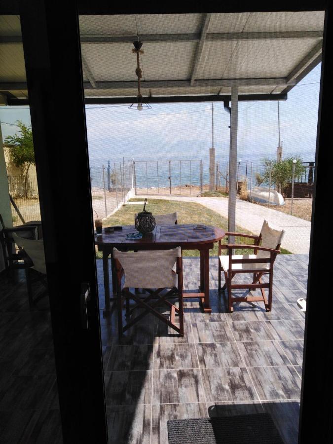 Vila Σπίτι Με Σοφίτα Μπροστά Στη Θάλασσα Trápeza Exteriér fotografie